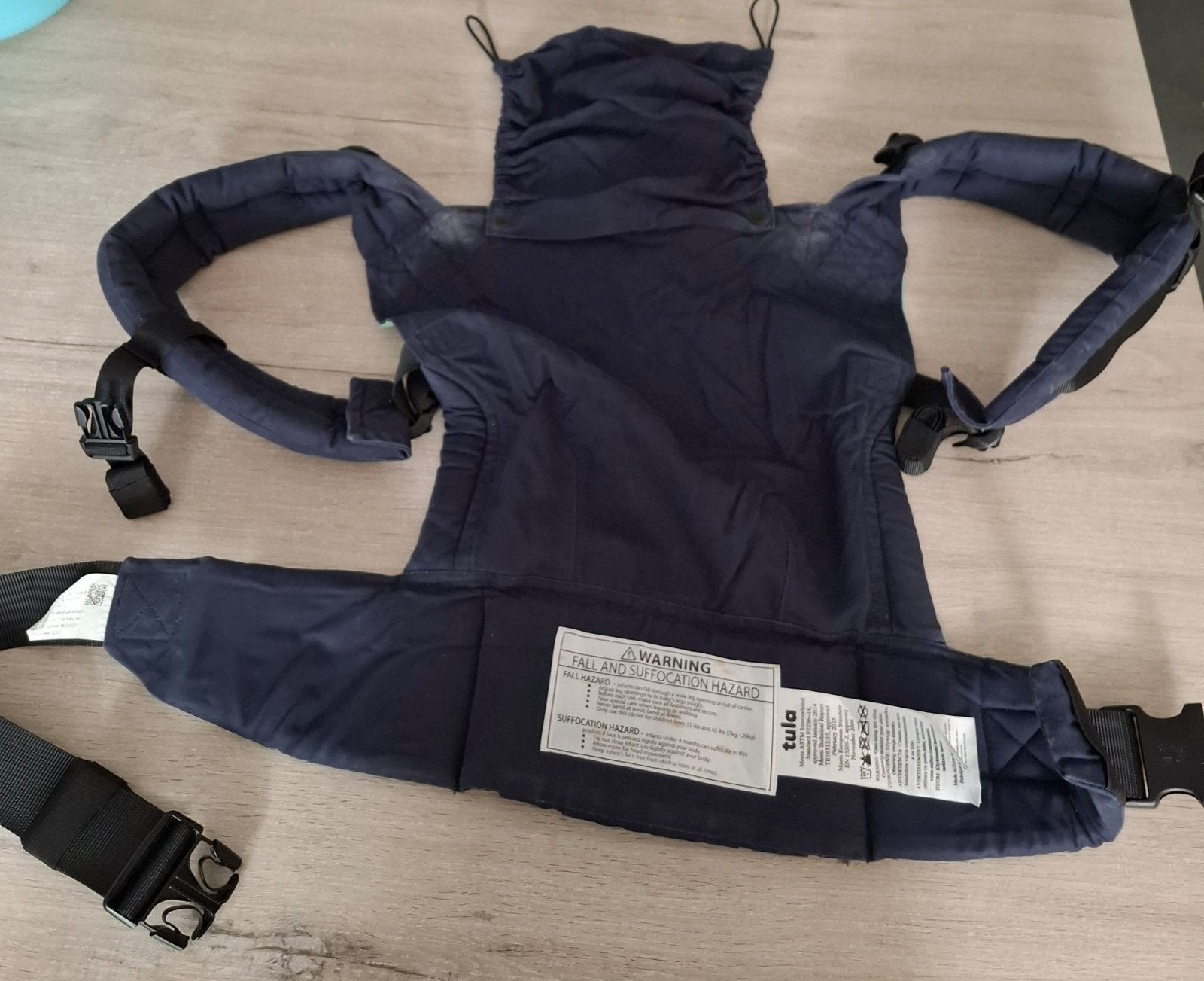 Tula babydrager met kapje - fietsenpatroon, Overige merken, Gebruikt, Buik of Rug, Ophalen of Verzenden