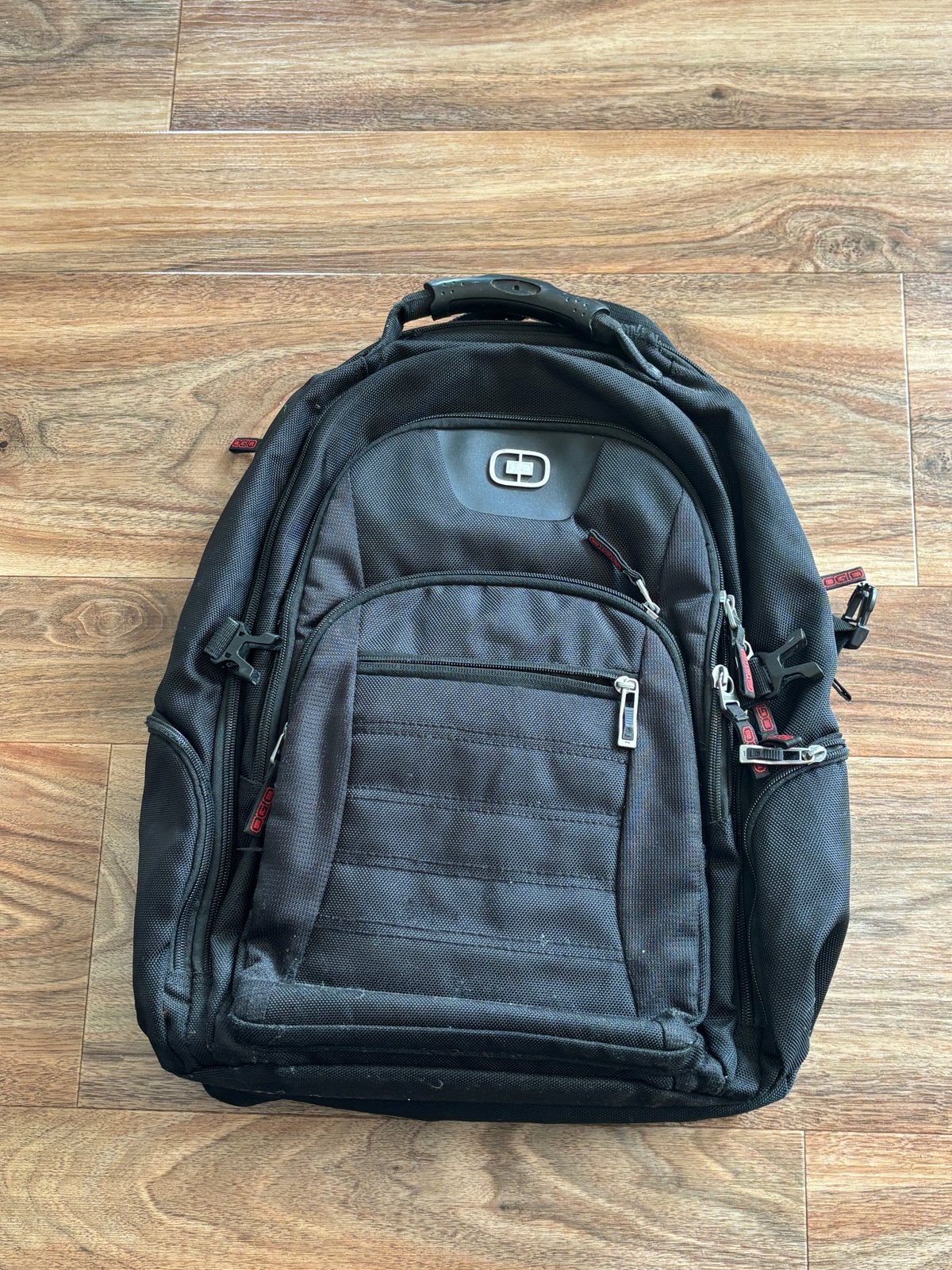 OGIO rugzak - Gebruikt, maar functioneel, Gebruikt, 25 tot 40 cm, Ophalen, Overige merken