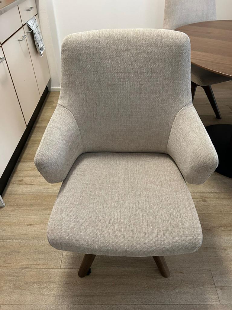 Stressless Eetkamerstoel Laurel D150 Autoreturn (4 stuks), Ophalen, Zo goed als nieuw, Vier, Stof