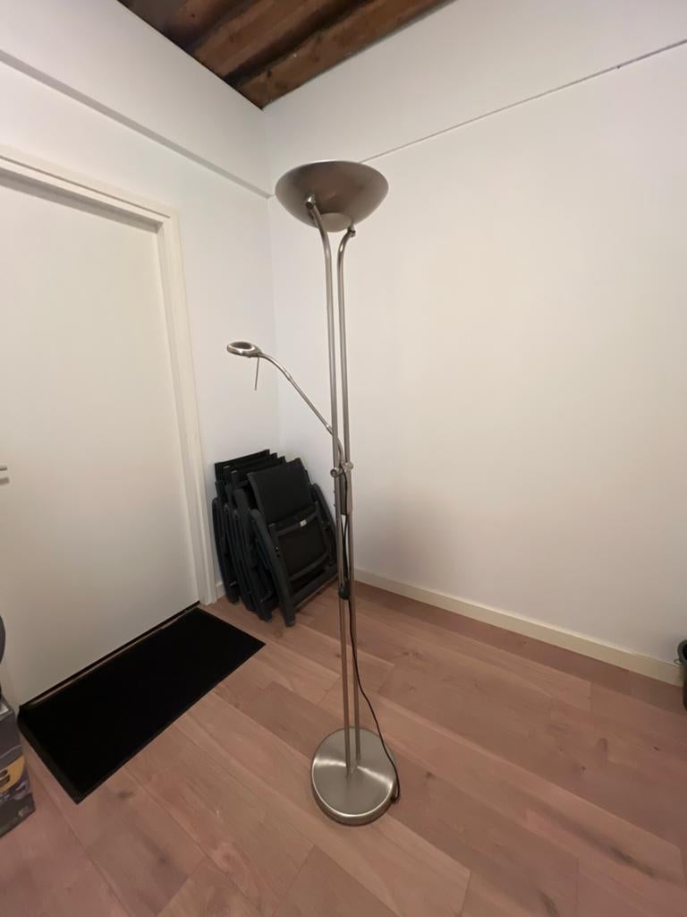staande lamp met leeslamp, Huis en Inrichting, Ophalen, Gebruikt, Metaal, 150 tot 200 cm