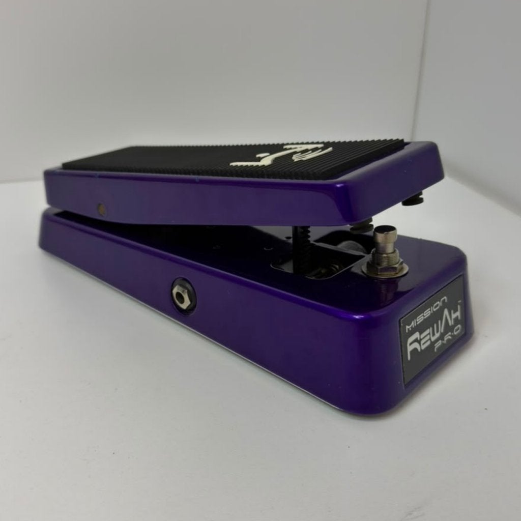 Mission Engineering Rewah Pro Pedaal Paars | Gebruikt, Muziek en Instrumenten, Flex Ltd., Gebruikt, https://flex.com/contact-us