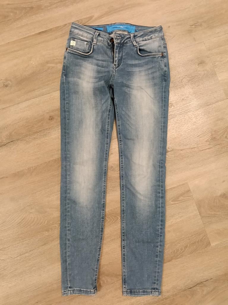 Goldgarn denim, Ophalen of Verzenden, Zo goed als nieuw, Blauw, W27 (confectie 34) of kleiner