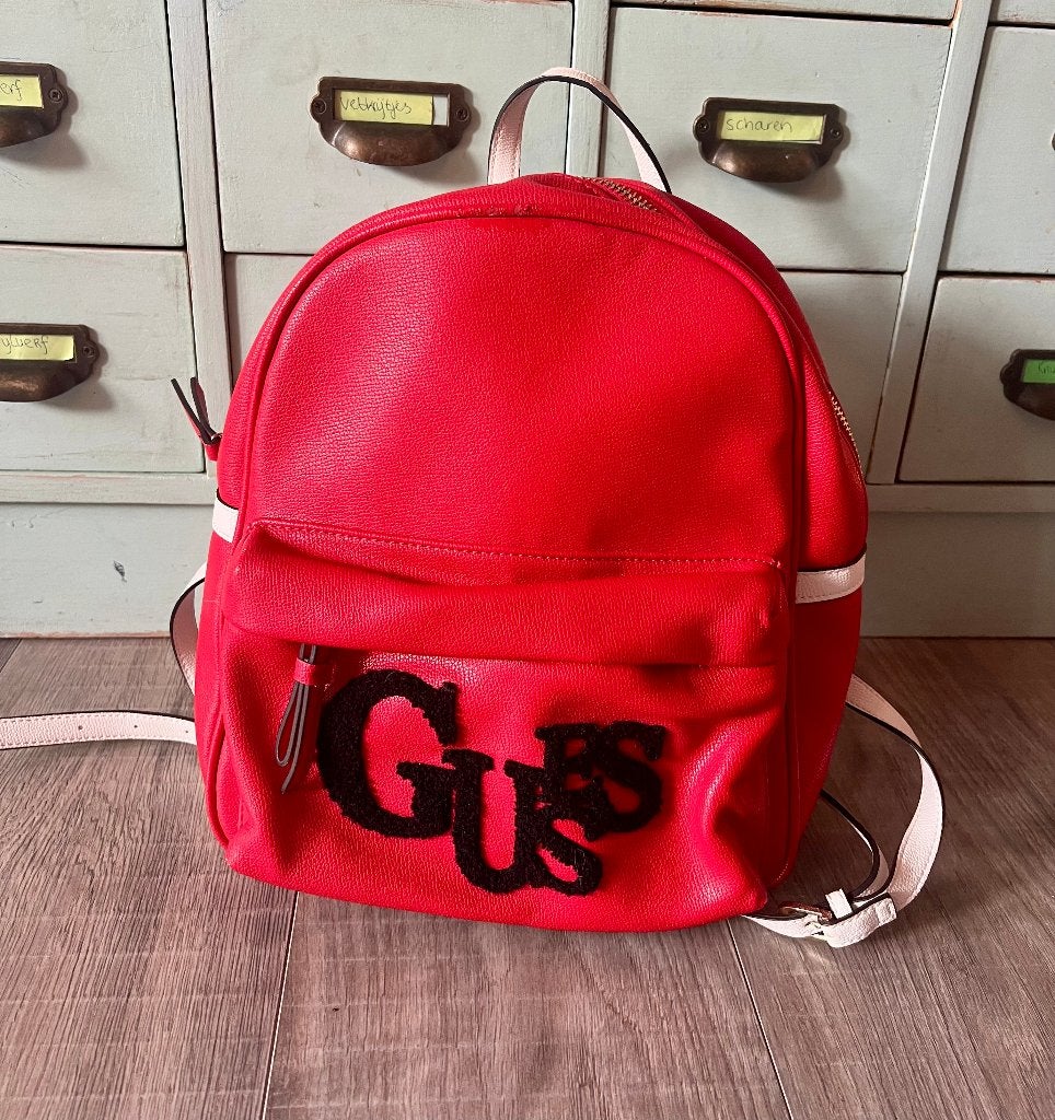 Vintage rode zwarte tas leren Guess rugtas rugzak damestas, Sieraden, Tassen en Uiterlijk, Tassen | Damestassen, Ophalen of Verzenden