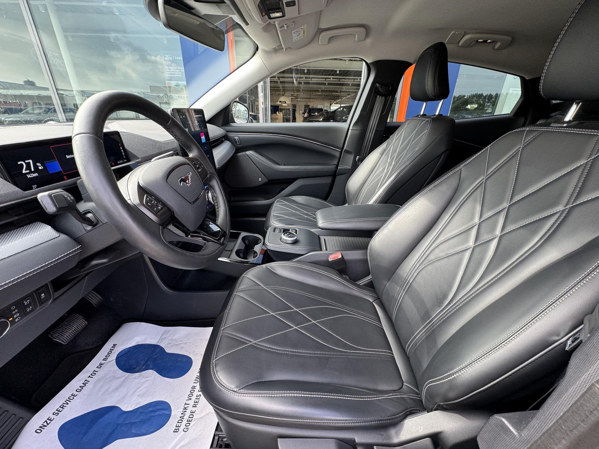Foto 13 van Ford Mustang Mach-E Extended RWD 98 kWh 294pk | Technology P