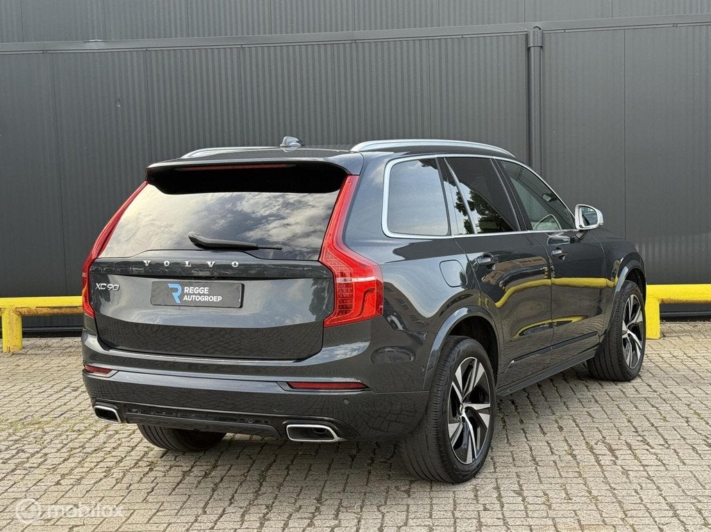 Volvo XC90 2.0 D4 R-Design EXPORTPRIJS, Auto's, Volvo, 1849 kg, Euro 6, 1969 cc, 7 stoelen
