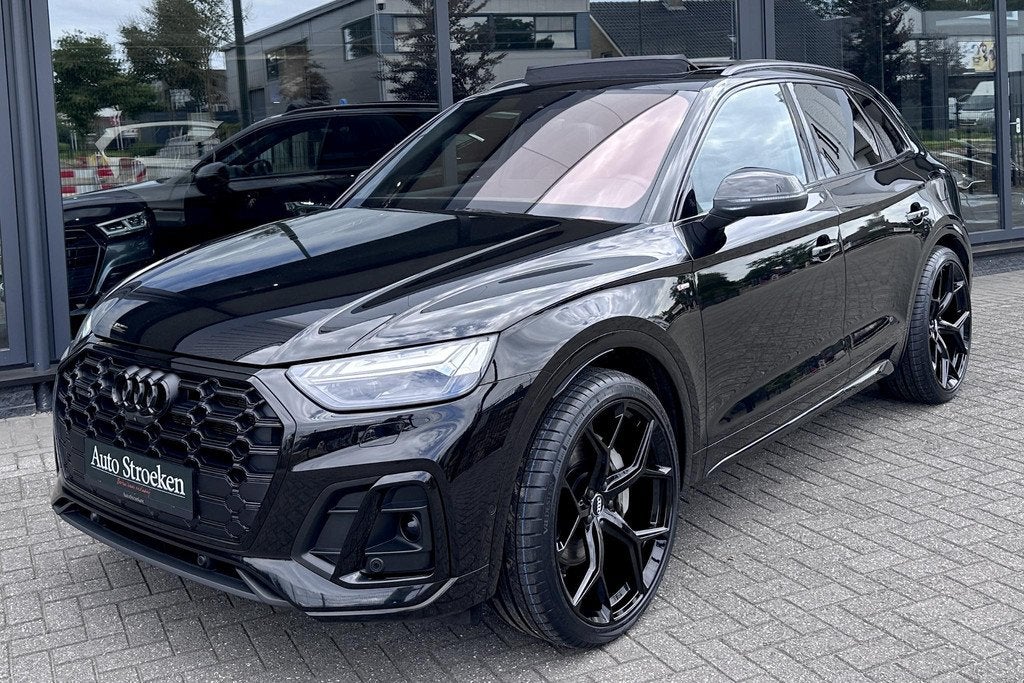 Audi Q5 55 TFSIe S-Line Pano Matrix Lucht B&O Hud Sfeer, Auto's, Audi, Automaat, 14 kWh, Gebruikt, 4 cilinders