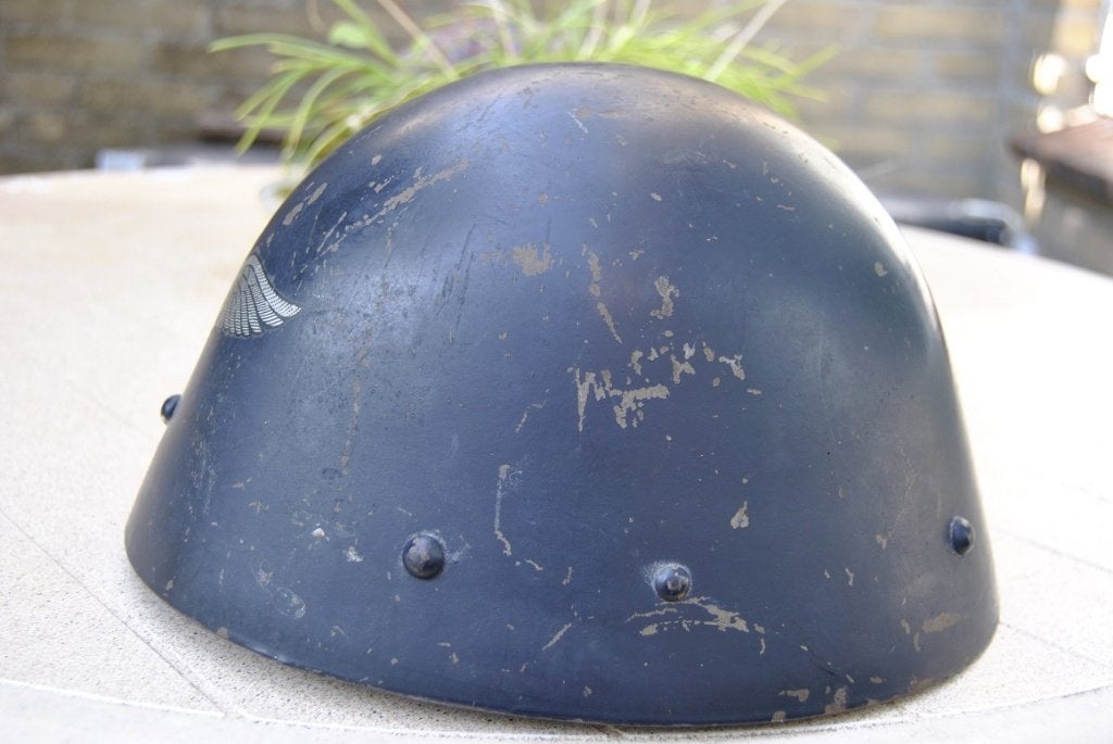 Tsjechische Vz30-32 helm doorgebruikt, Ophalen of Verzenden, Overige soorten, Duitsland, Helm of Baret