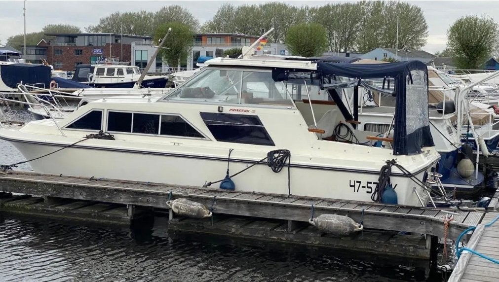 1980 Princess 25, EUR 8.500,-, 70 cm, Gebruikt, Boegschroef, 2 m