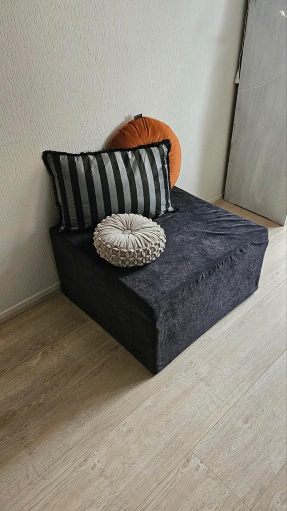 Slaappoef met hoes - stevig - 70x70 lengte 200 cm hoogte 40, Huis en Inrichting, Ophalen, Gebruikt, Vierkant, Stof