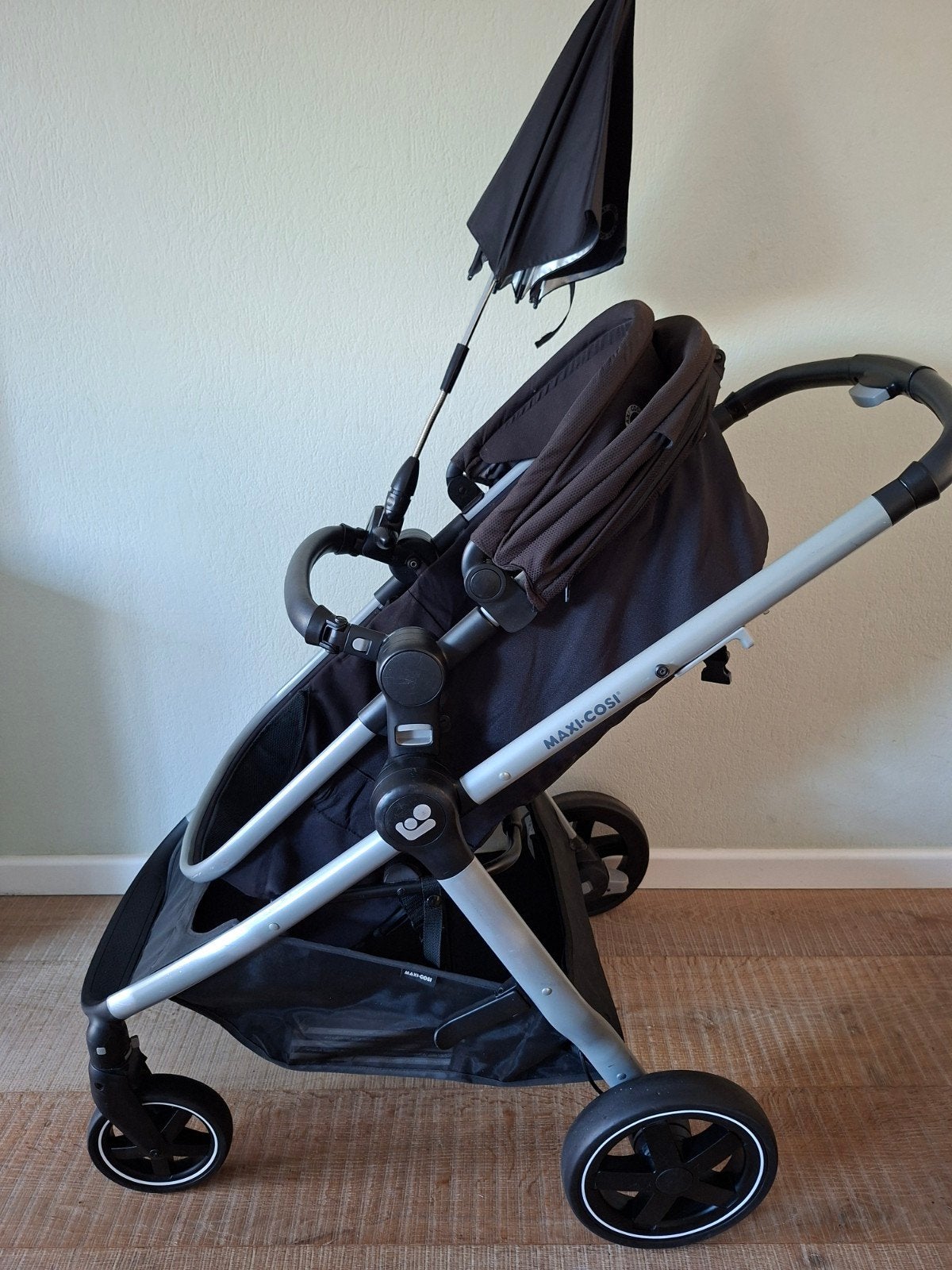 Maxi-Cosi Zelia2 Combiwagen, in zeer goede staat, Ophalen, Zo goed als nieuw, Maxi-Cosi, Regenhoes