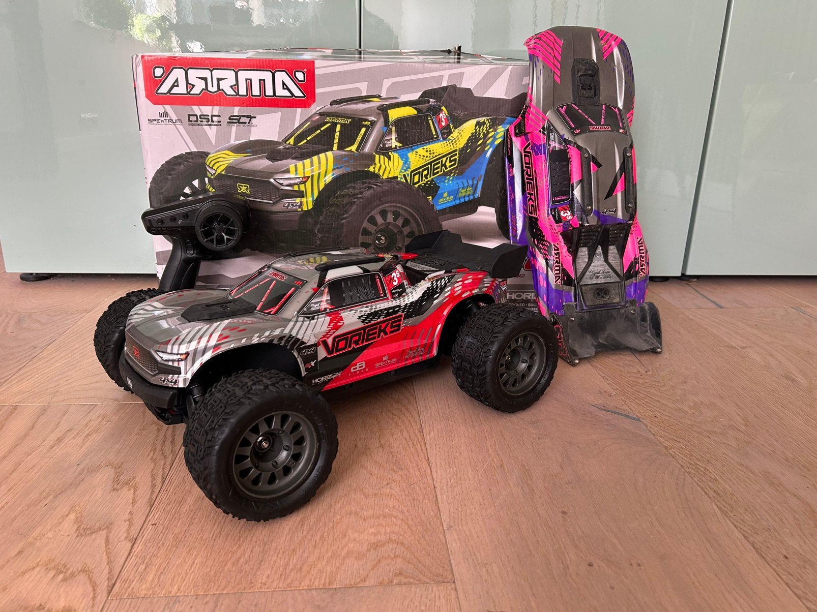 Arrma Vorteks 223s BLX met 2e nieuwe body, Elektro, Auto offroad, Ophalen of Verzenden, Zo goed als nieuw