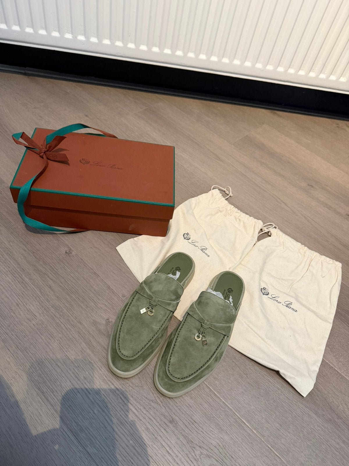 Loro piana loafers, Kleding | Dames, Ophalen of Verzenden, Zo goed als nieuw
