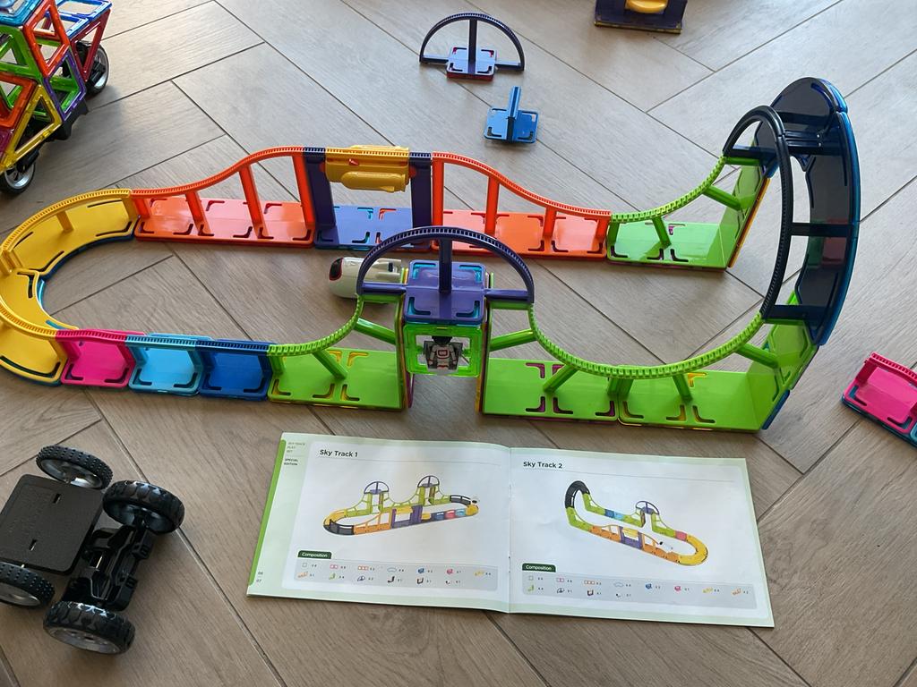 Uitgebreid set Magformers. Magnetisch speelgoed, Verzenden, Zo goed als nieuw, Overige merken