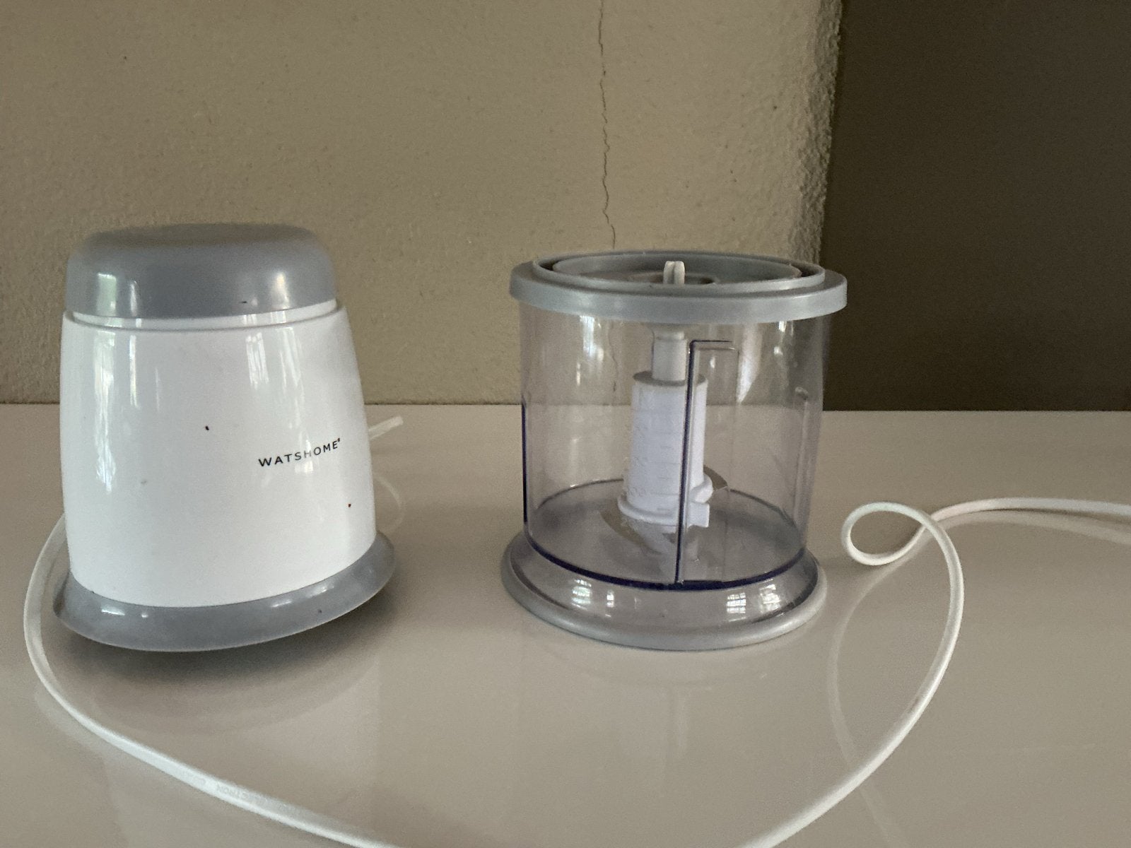 WatsHome Mini Hakmolen - Compact en Handig, Minder dan 1 liter, Ophalen of Verzenden, Gebruikt, 1 snelheid