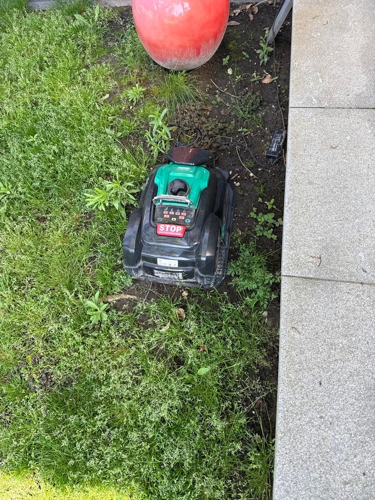Robotgrasmaaier Garden, model Robotboy, Tuin en Terras, Grasmaaiers, Ophalen, Gebruikt