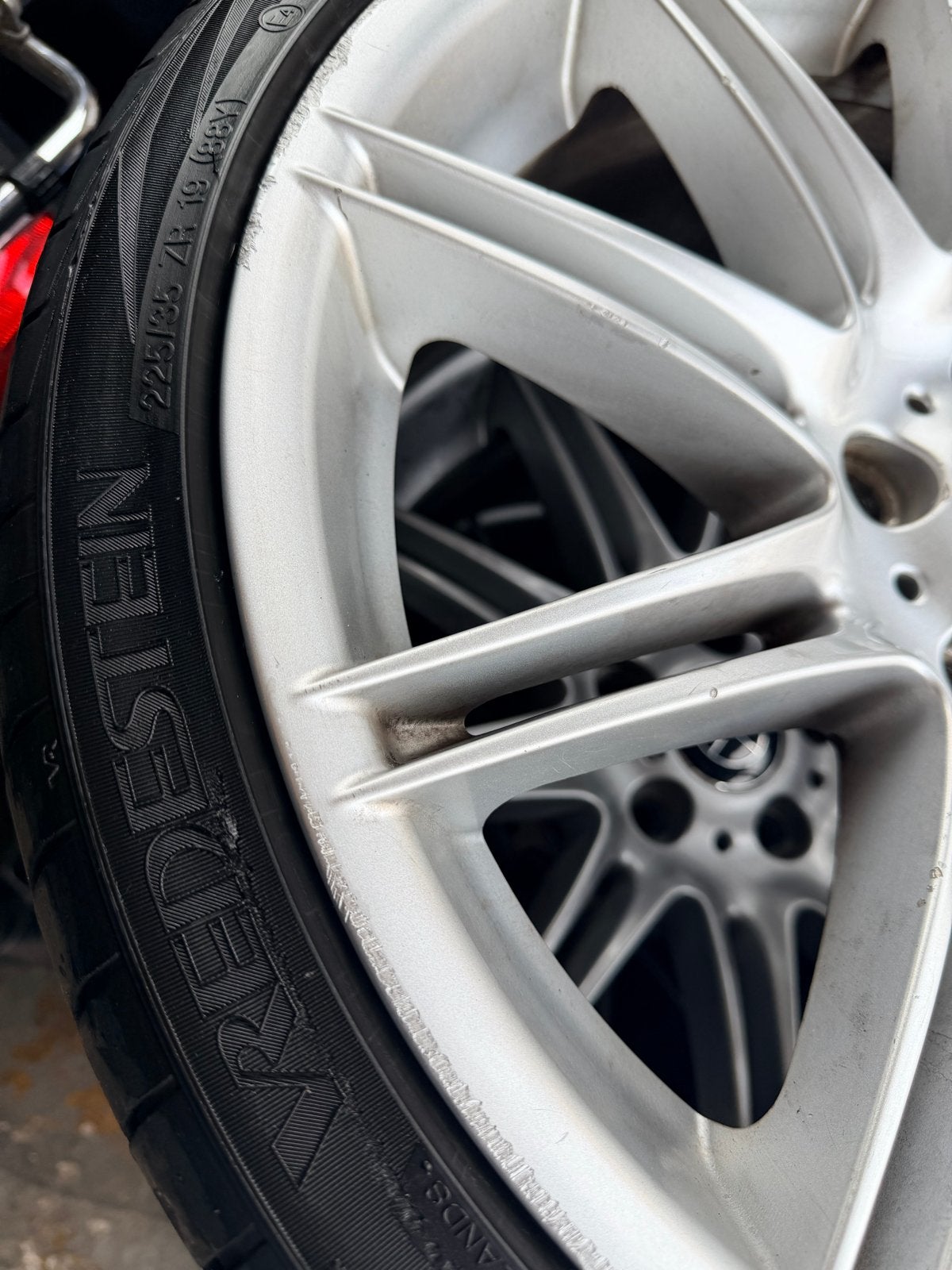 Breedset 225/35 R19 voor, 245/35 R19 achter met velgen, Auto-onderdelen, Banden en Velgen, 19 inch, Gebruikt, Banden en Velgen