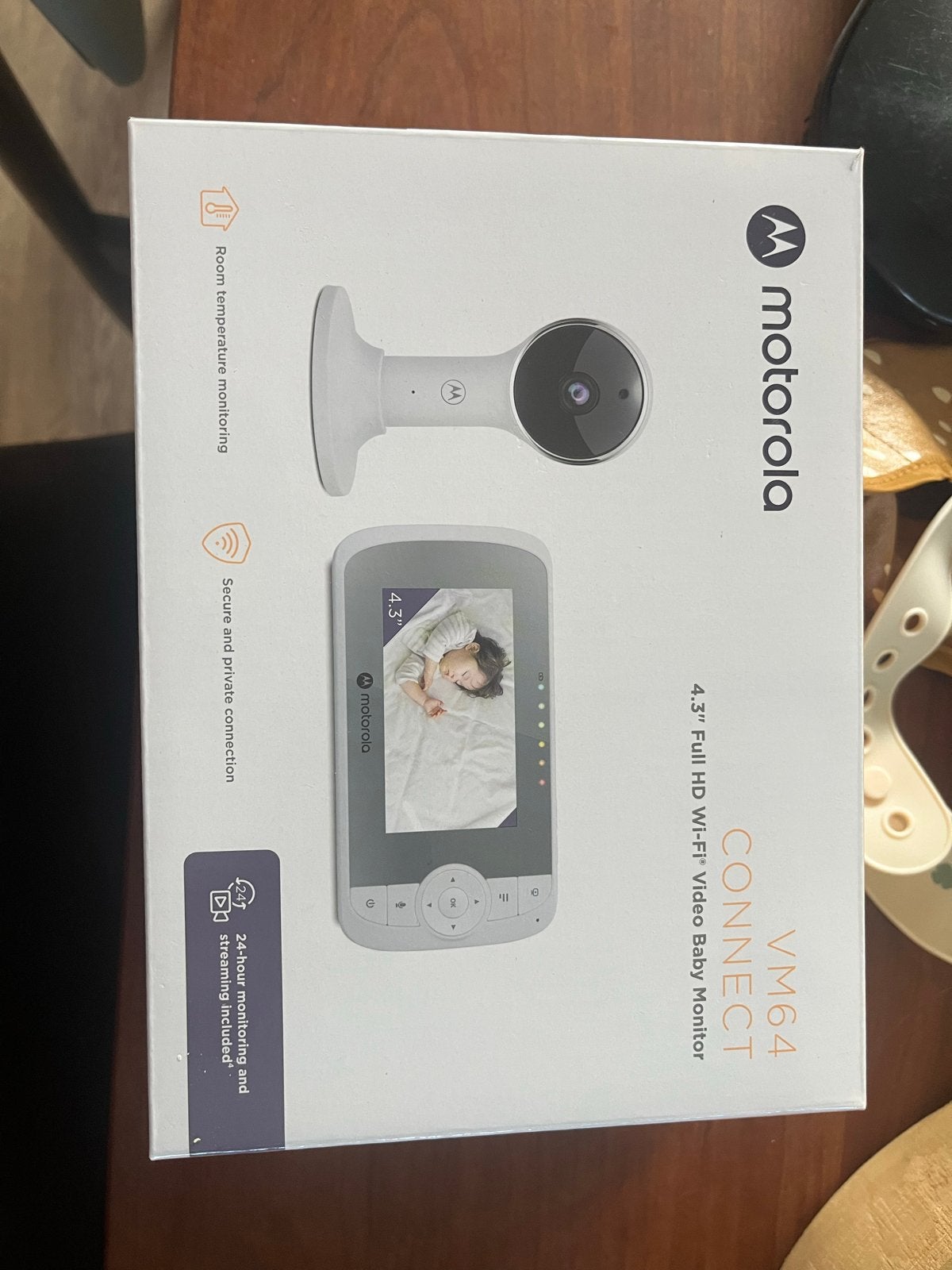 Motorola VM64 CONNECT 4.3" Full HD Wi-Fi Video Babyfoon, Ophalen of Verzenden, Nieuw, 250 meter of meer, Camera