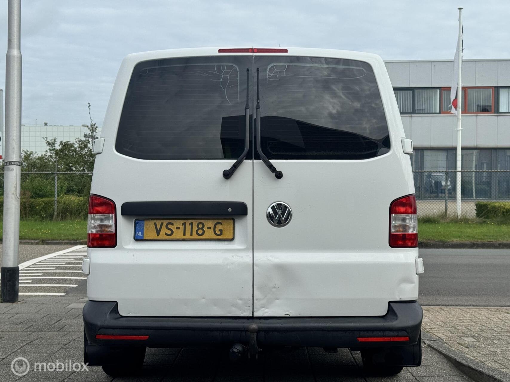 Volkswagen Transporter 2.0 TDI L2H1|Airco Bluetooth 3 Zits, 13 km/l, Euro 5, 4 cilinders, Volkswagen