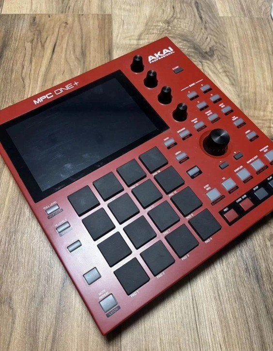 Akai mpc one plus, Muziek en Instrumenten, Ophalen of Verzenden, Zo goed als nieuw