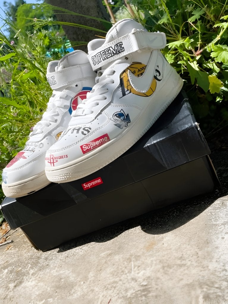 Nike Air Force 1 Mid Supreme x NBA White – maat 42, Wit, Nike, Ophalen of Verzenden, Sneakers of Gympen