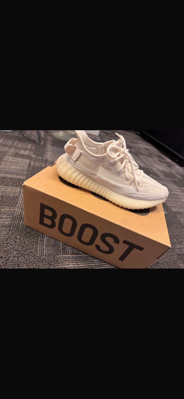 Adidas Yeezy Boost 350 V2, Ophalen of Verzenden, Zo goed als nieuw