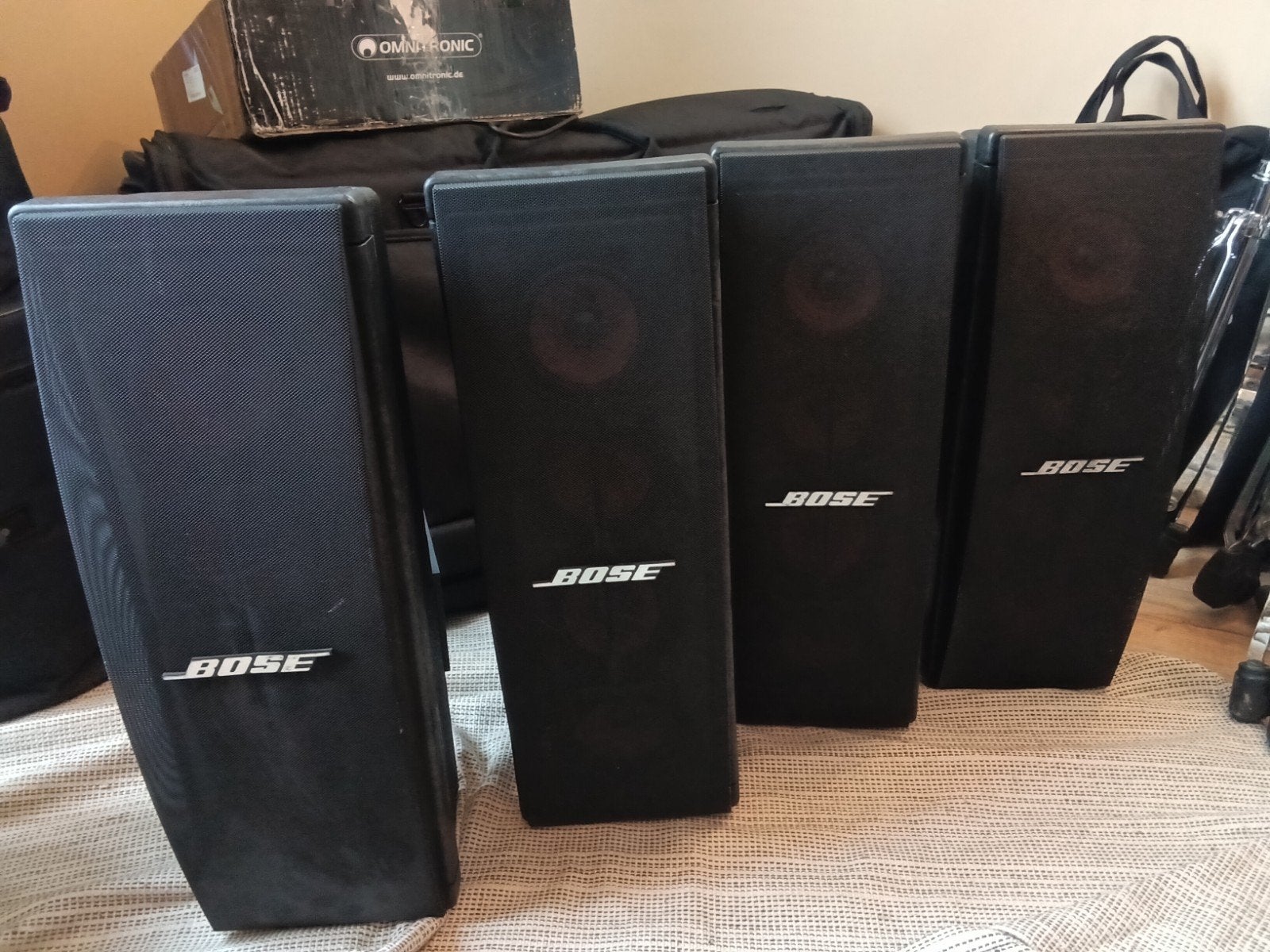 4x Bose panaray 402 serie II met muurbeugels, Ophalen, Zo goed als nieuw, Bose