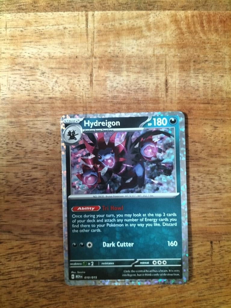 Hydreigon Pokémon Kaart - Foil, Ophalen of Verzenden, Zo goed als nieuw, Losse kaart, Foil