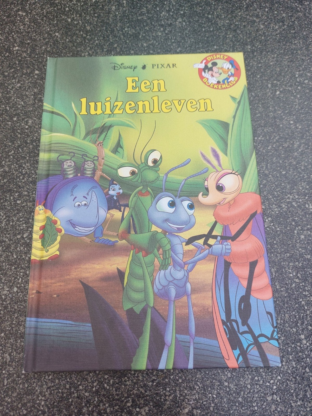 Boek Een luizenleven, Ophalen of Verzenden, Gelezen, Fictie algemeen