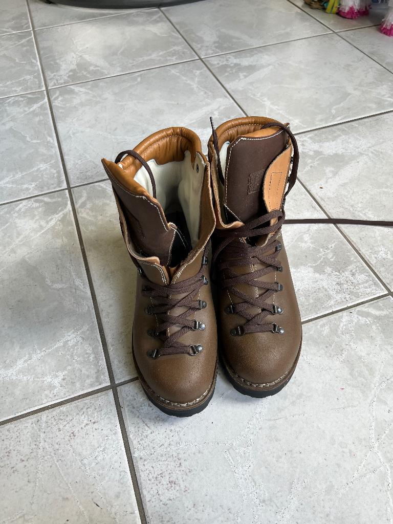 Nieuw paar Meindl Super perfect wandelschoenen maat 47., Verzenden, Nieuw, Schoenen
