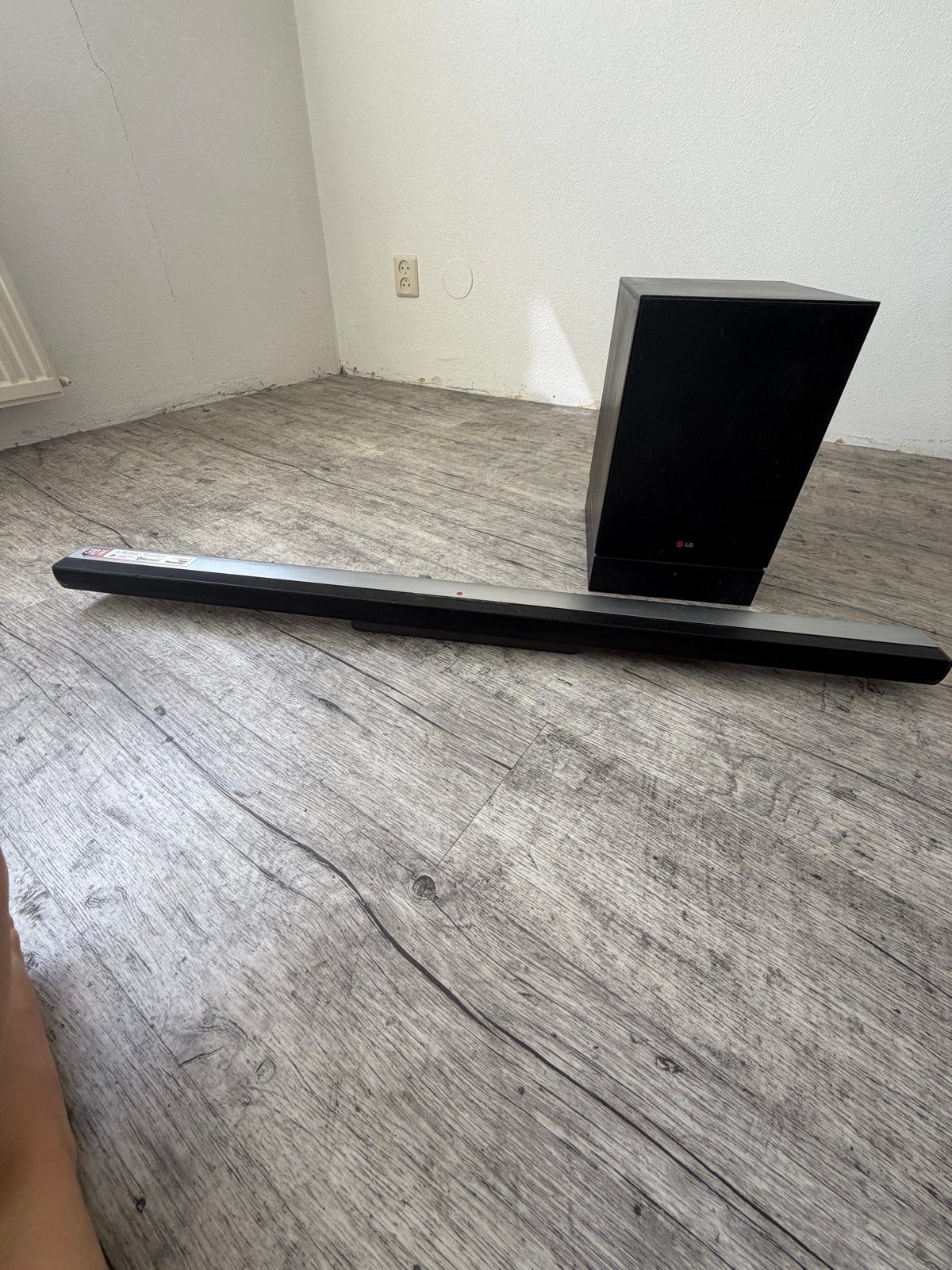 LG Soundbar met externe subwoofer, Audio, Tv en Foto, Soundbars, Ophalen, Met externe subwoofer, Gebruikt