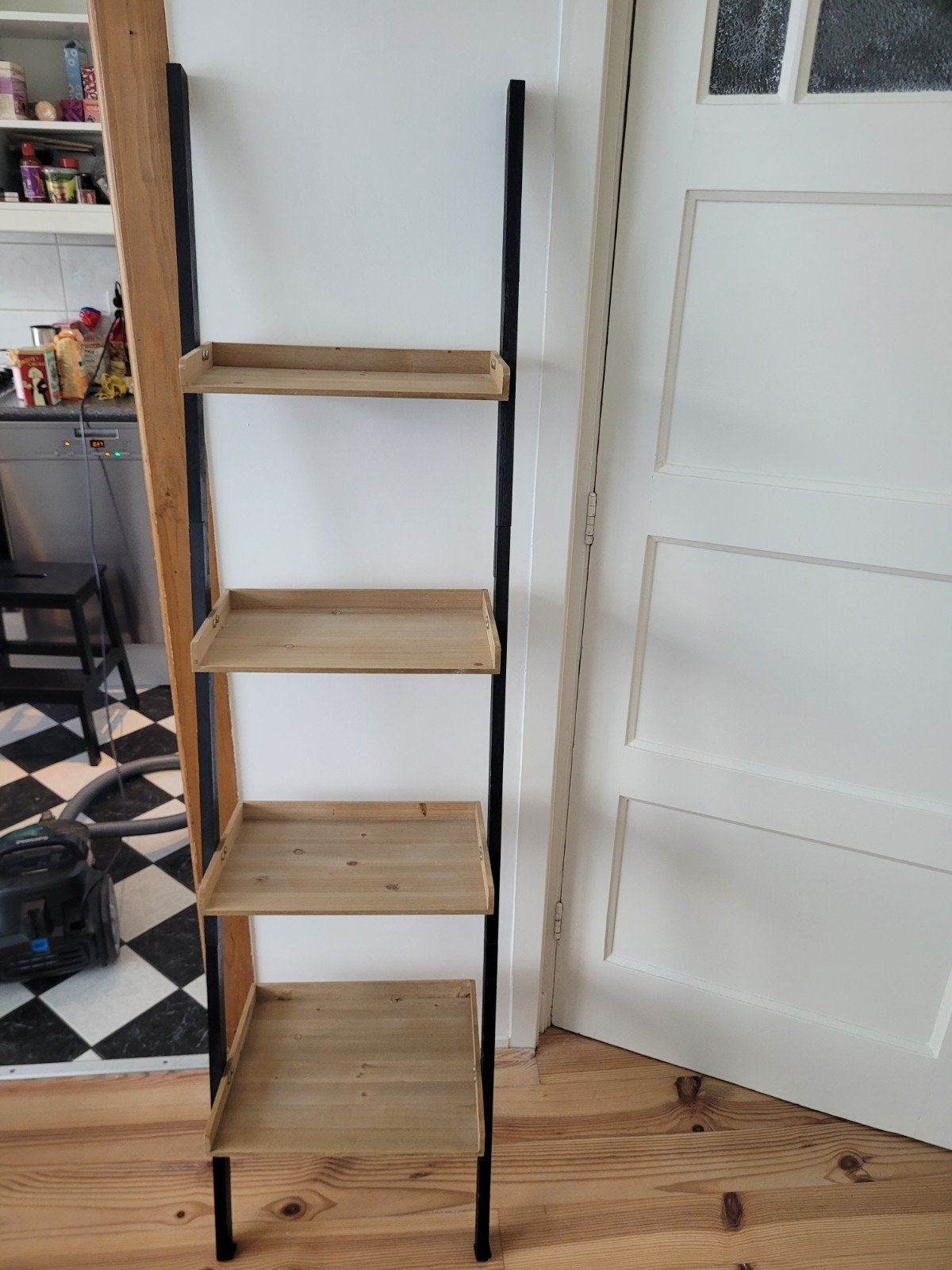 Houten ladderrek trappetje, Ophalen, Zo goed als nieuw
