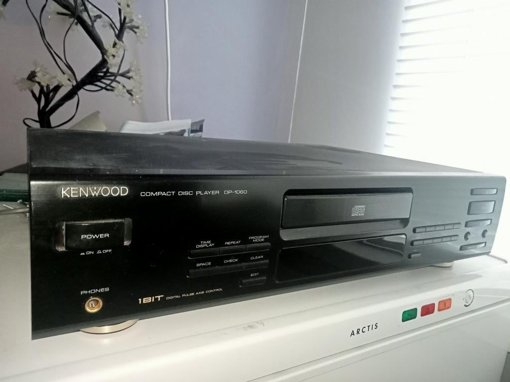 T.k Kenwood cd speler, Audio, Tv en Foto, Cd-spelers, Ophalen of Verzenden, Overige merken