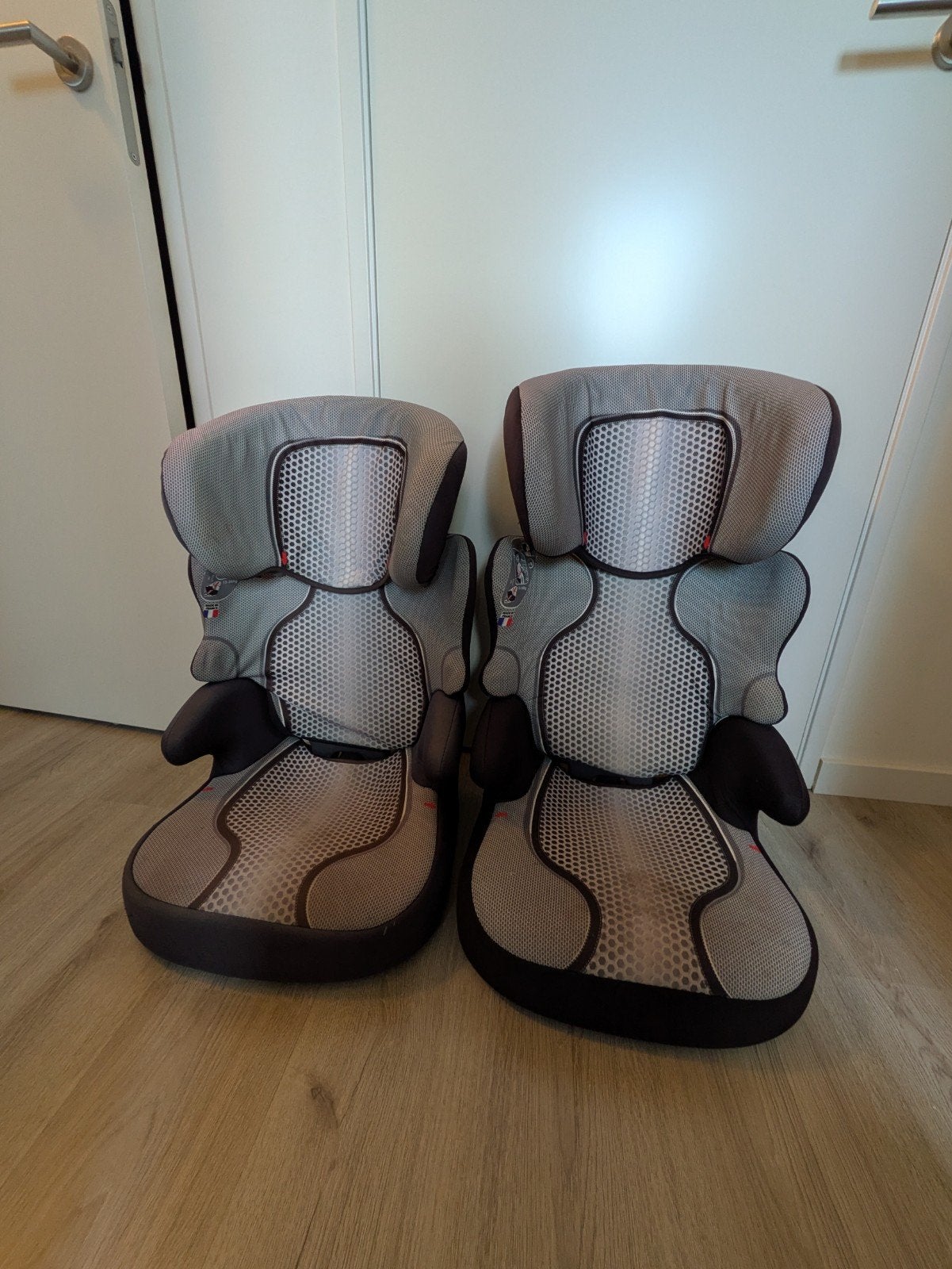 2x HEMA autostoeltje - Niet rokers auto - €35 voor twee, Verstelbare rugleuning, Ophalen, Overige merken, Gebruikt