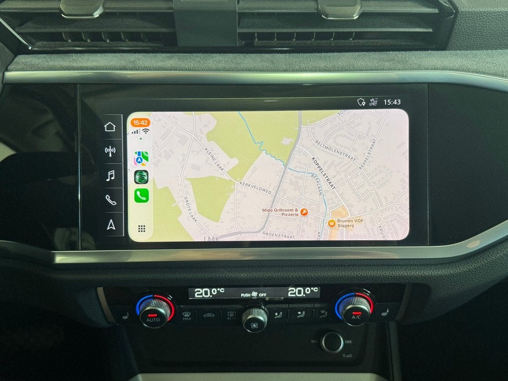 Audi Q3 Sportback 35 TFSI S-line Adaptive cruise Digitaal da, 4 cilinders, 150 pk, 1505 kg, Zwart