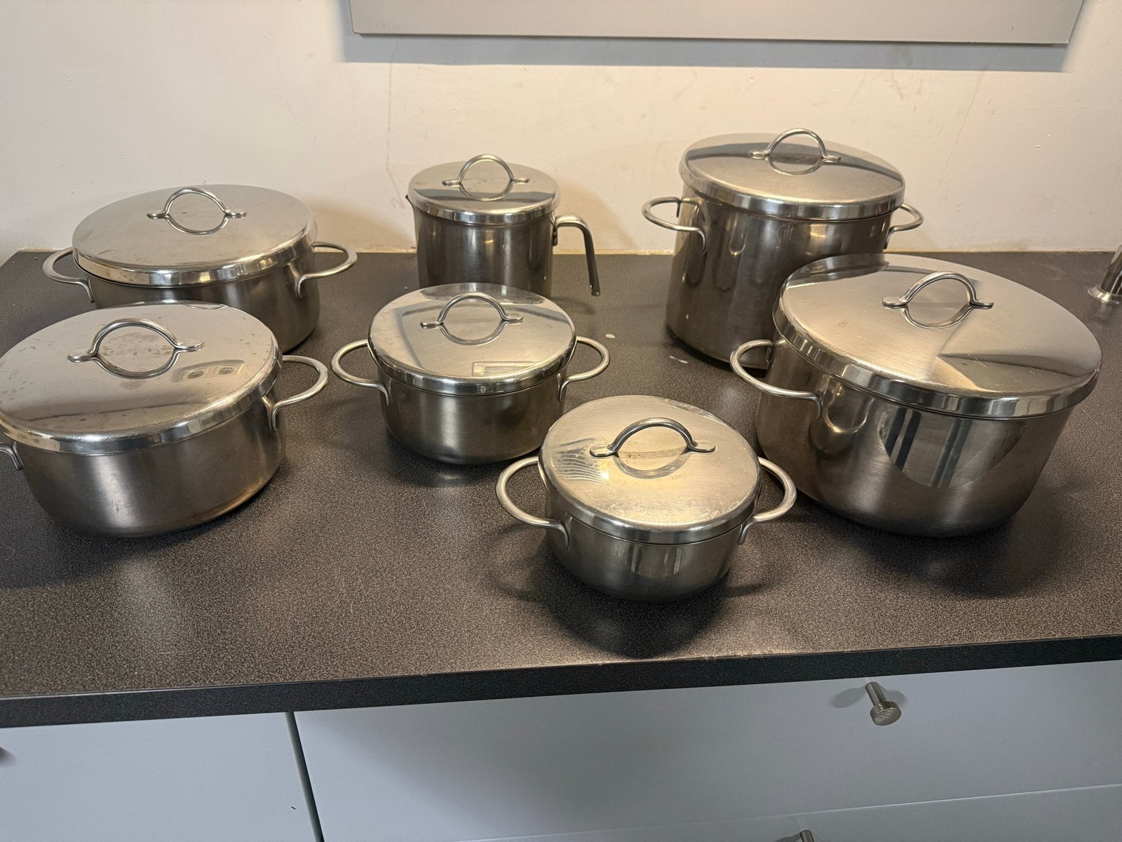 Sigg Pannenset 7-delig - diameter : 14/16/18/20/22, Ophalen, Gebruikt, Met deksel, Pannenset
