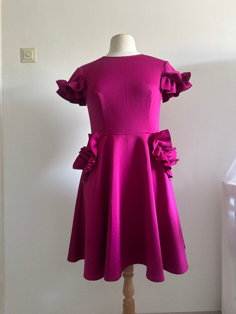 Ted Baker Jurk Maat 38 - nieuw met prijskaartje, Kleding | Dames, Maat 38/40 (M), Ophalen of Verzenden, Zo goed als nieuw, Knielengte