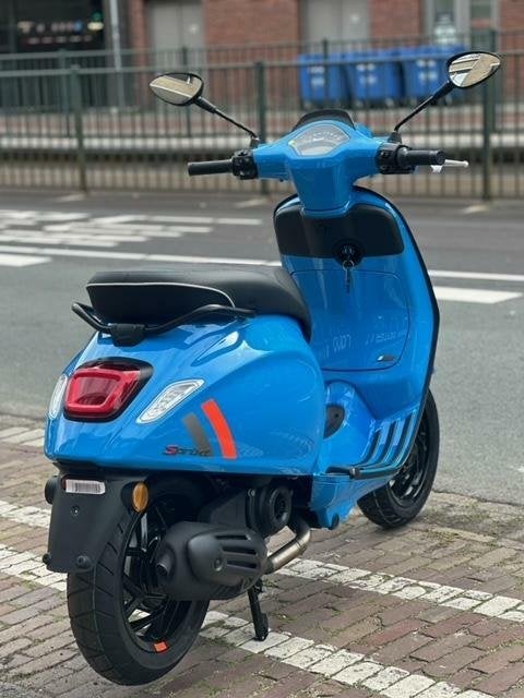 Vespa SPRINT S 2025 NIEUW MODEL 45KM INCLUSIEF BUNDELPAKKET, Nieuw, 50 cc, Overige modellen