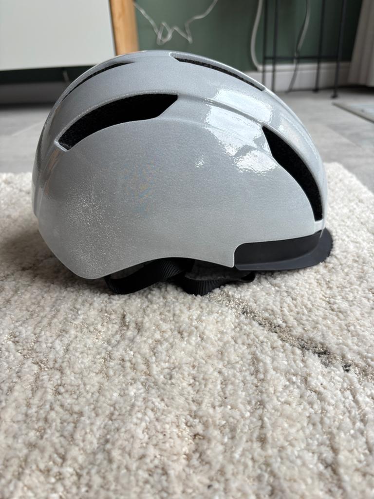 AGU fietshelm Urban pedelec, Ophalen of Verzenden, Zo goed als nieuw, M, Heer of Dame