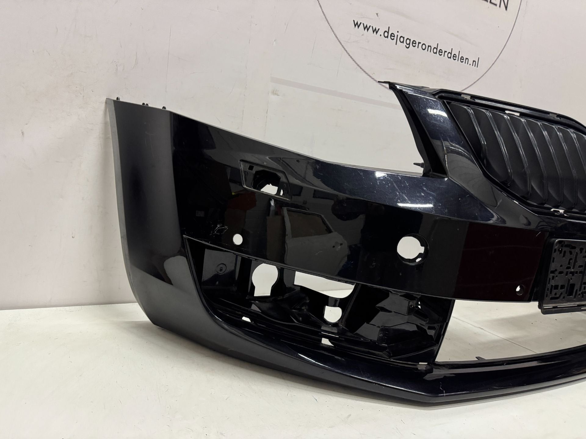 SKODA OCTAVIA VOORBUMPER BUMPER 2013- 5E0807221, Auto-onderdelen, Voor, Skoda, Bumper, Skoda Auto a.s.