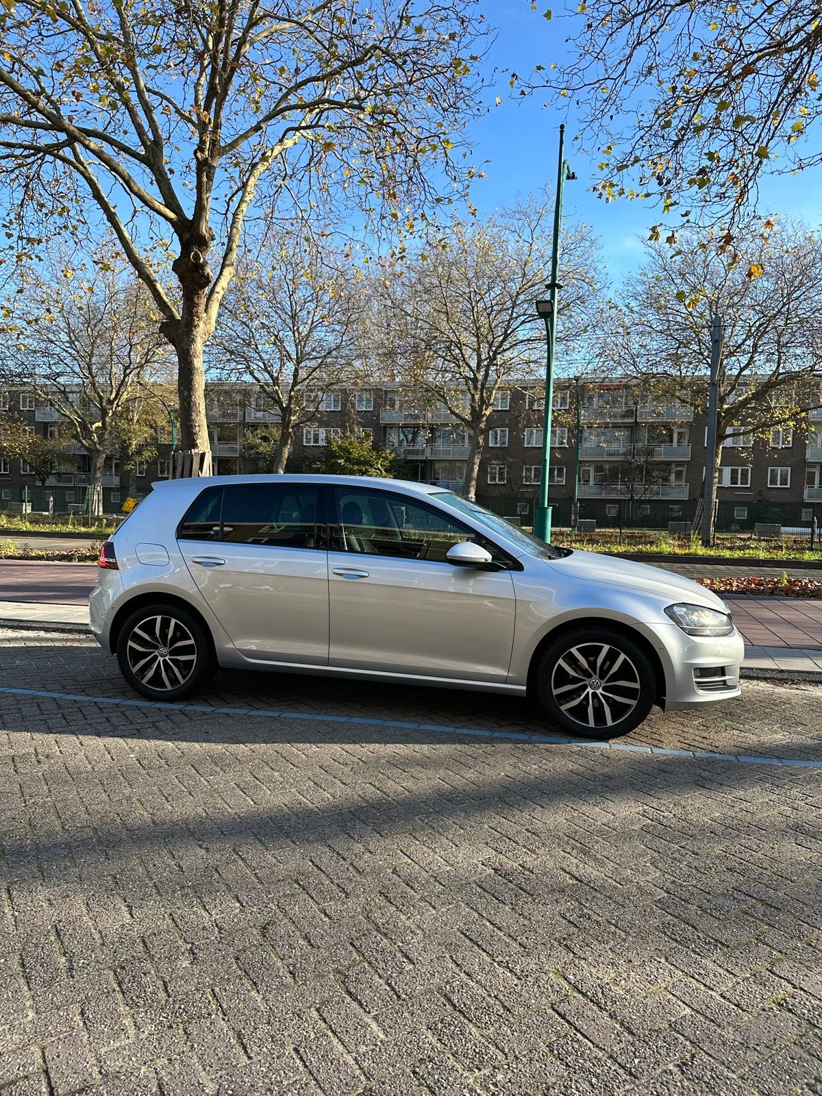 Volkswagen Golf 1.4 TSI 90KW DSG 2013 Grijs, 4 cilinders, 122 pk, 1395 cc, 630 kg