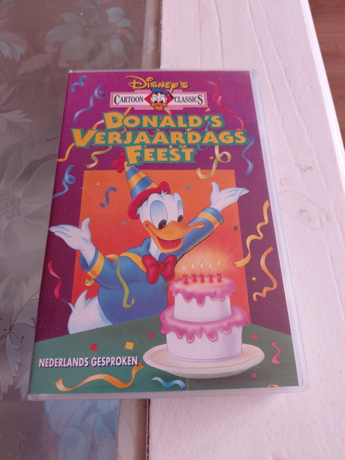 Disney Cartoon Classics Donald's Verjaardags Feest VHS., Cd's en Dvd's, Gebruikt, Tekenfilm, Alle leeftijden, Ophalen of Verzenden