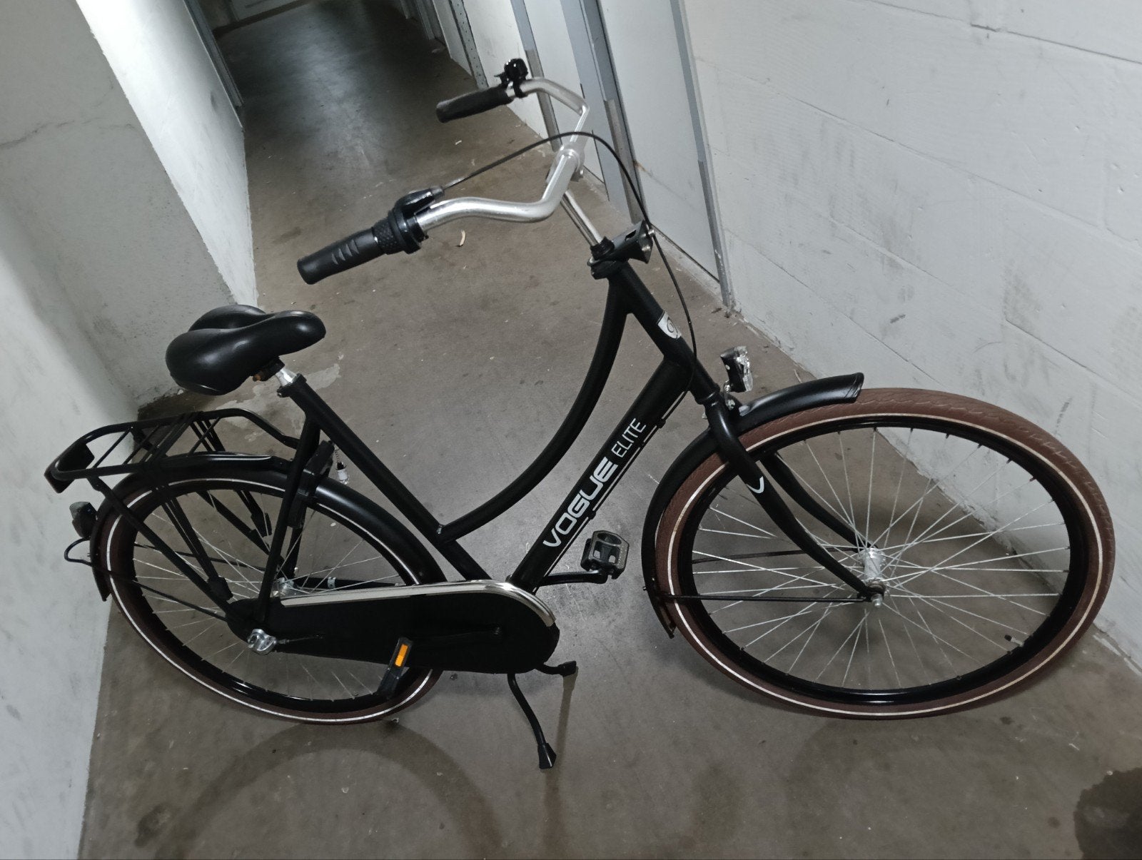 Vogue Elite Damesfiets 28 inch, nette staat !!, Terugtraprem, Gebruikt, Versnellingen, Ophalen