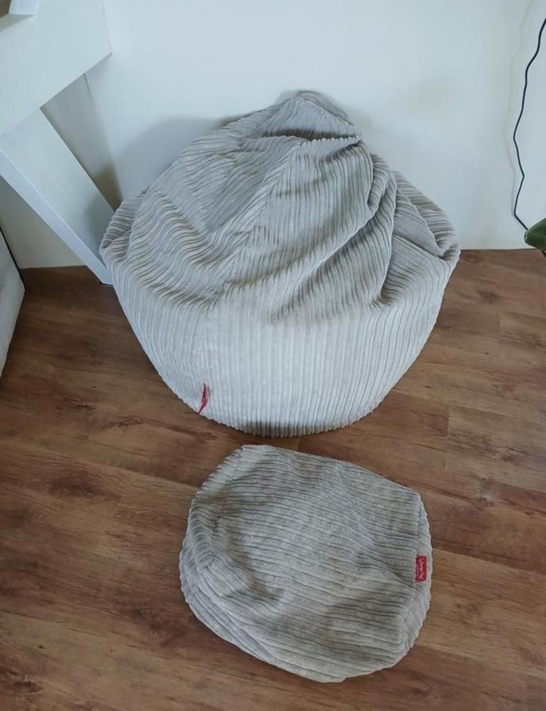 Zo goed als nieuw uitziende zitzak zandkleur, Ophalen