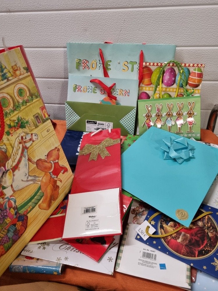 geschenk tasjes kerst en pasen 30 stuks, Ophalen of Verzenden, 'T Olde Gre-j, Info@toldegrej.nl, Endepoelstraat 20f Didam