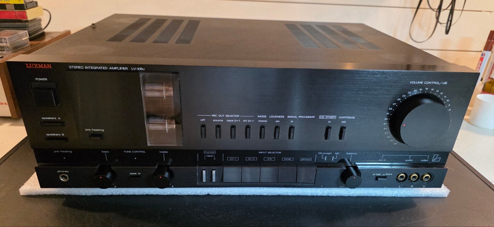 Gezocht: Luxman LV-103U voor onderdelen, Ophalen of Verzenden, 120 watt of meer, Overige merken