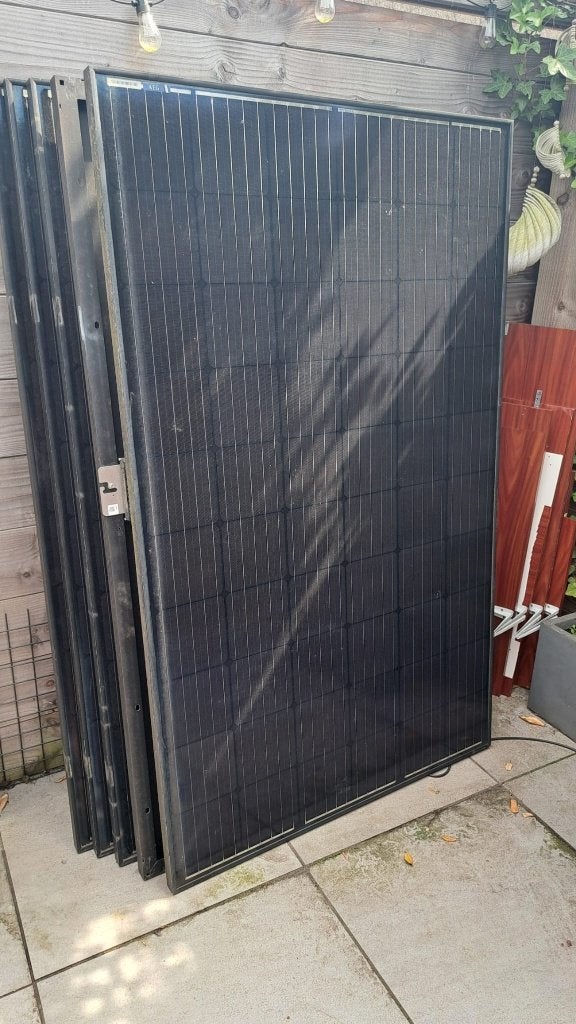 7x AEG Zonnepanelen (7x300w)  incl Solaredge omvormer., Ophalen, Gebruikt