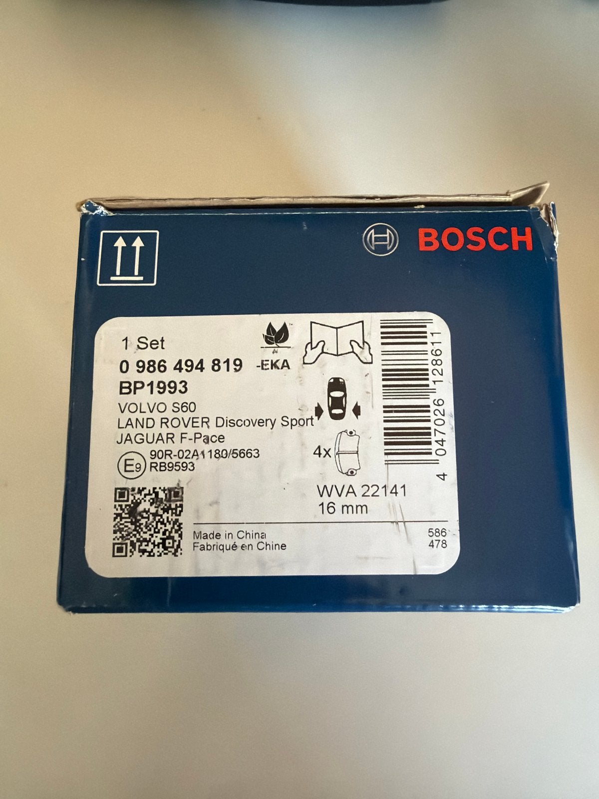 Nieuwe Bosch Remblokken Achterzijde Volvo S60, Ophalen of Verzenden, Nieuw, Land Rover