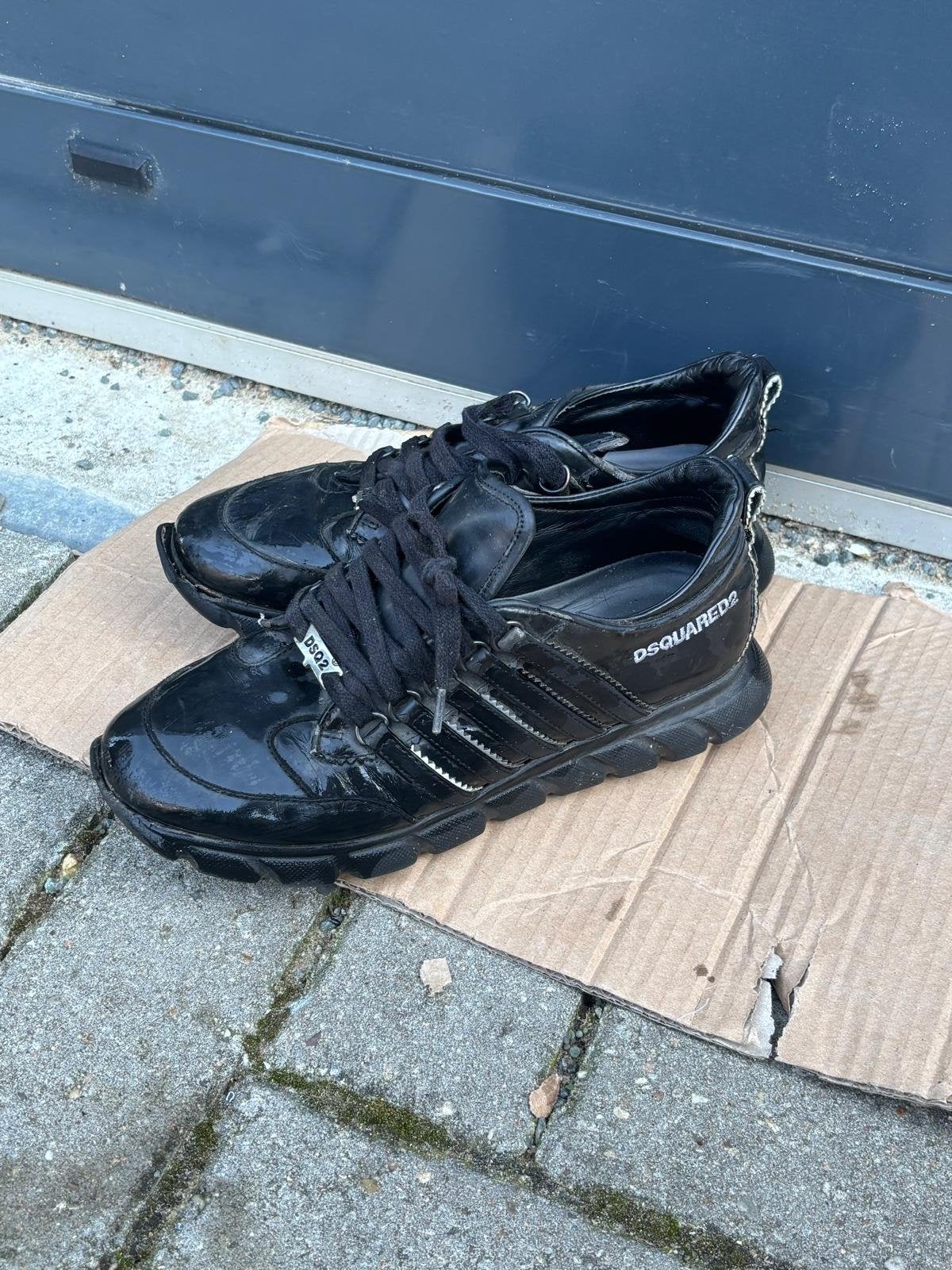 Dsquared2 zwarte sneakers - Maat 39, Kleding | Dames, Ophalen of Verzenden, Gedragen, Zwart, Sneakers of Gympen