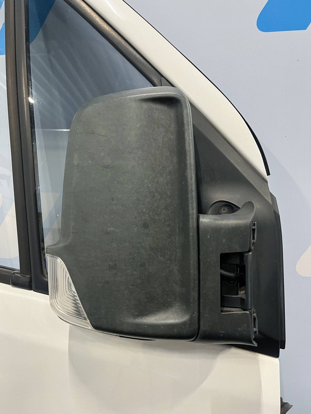 Voorportier rechts Mercedes Sprinter W906 wit A9067200105, Auto-onderdelen, Gebruikt, -, Deur, -
