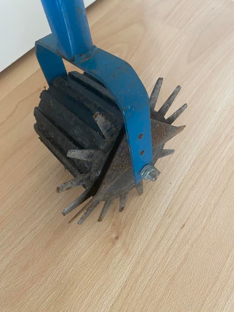 Kantensnijder met steel, Tuin en Terras, Hand-tuingereedschap, Ophalen of Verzenden, Gebruikt